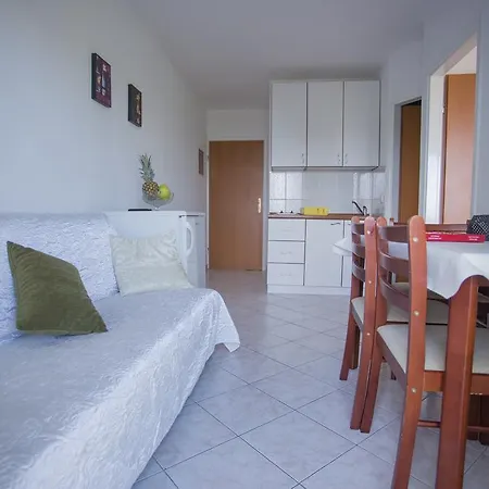 Apartments Mediterano Podstrana